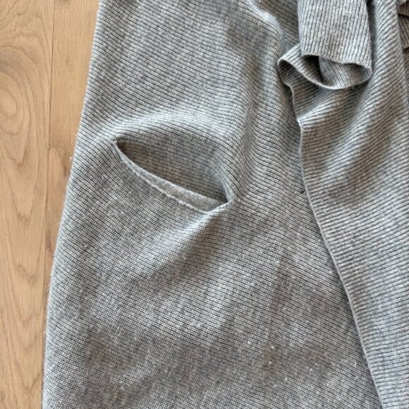 Vince | Long Vest Sweater | Grey | Size M - Picture 2 of 6